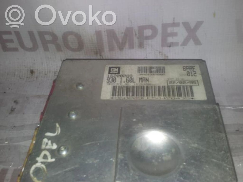 Opel Astra F Engine control unit/module 