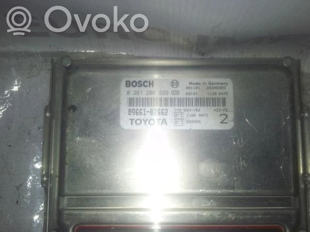 Toyota Corolla E120 E130 Блок управления двигателя 
