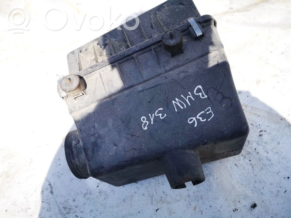 Air filter box   1727684,7416043,1727684,1727685,7416027,7416043