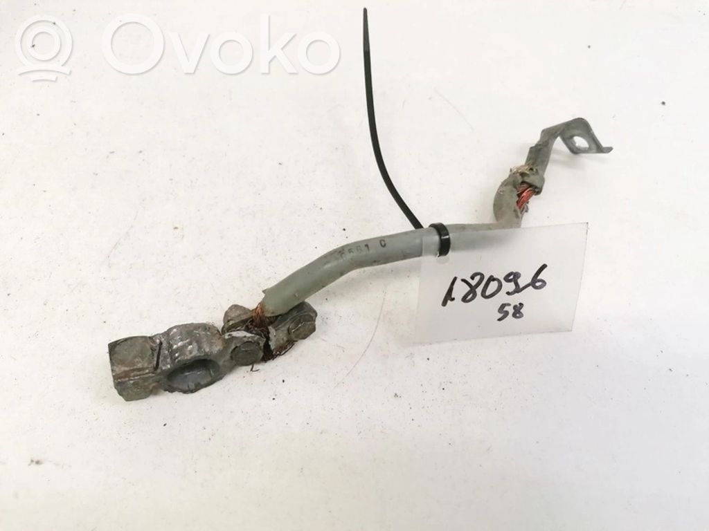 Positive cable (battery)