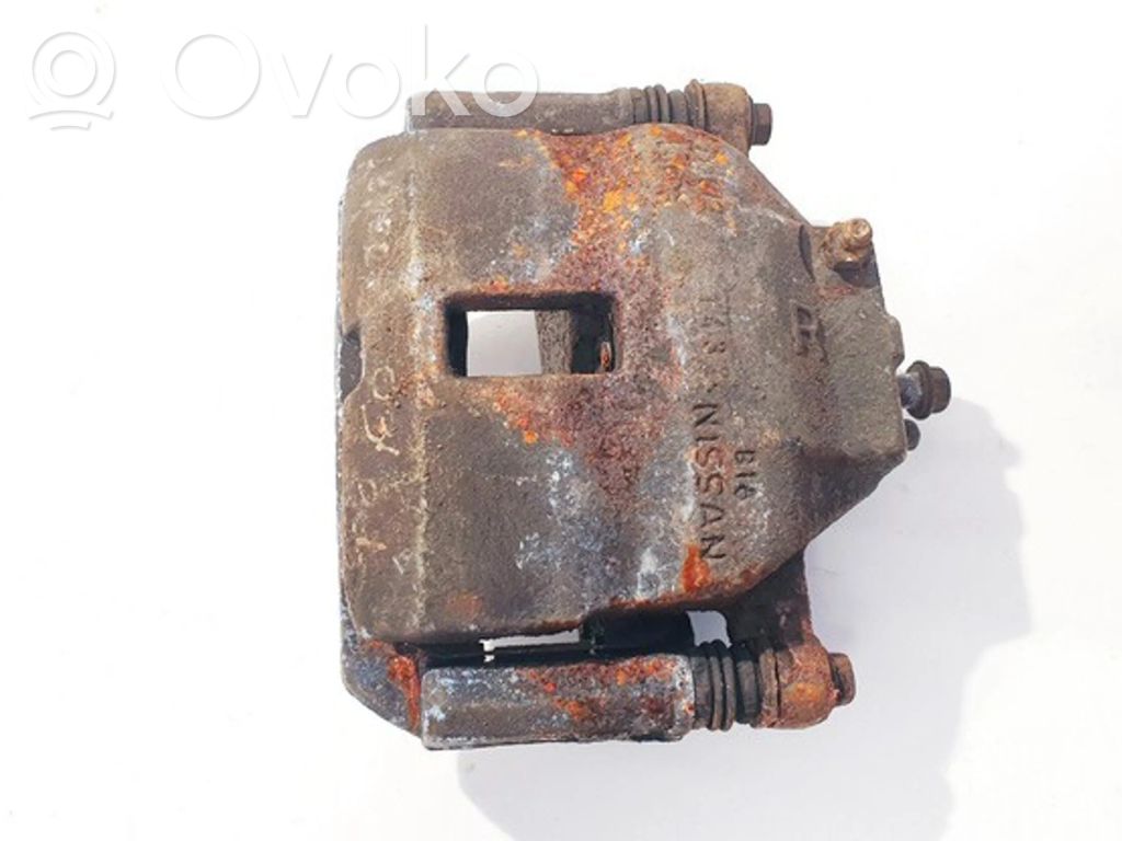 Nissan Almera N16 Priekšējais suports 