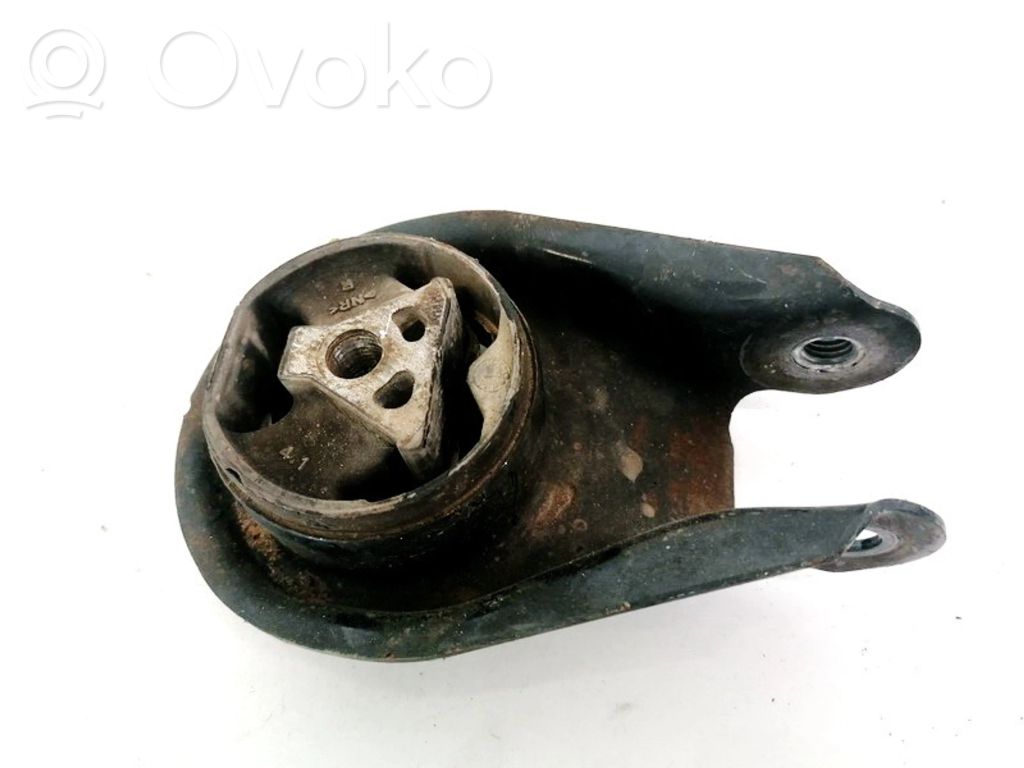 Ford Focus C-MAX Engine mount bracket 