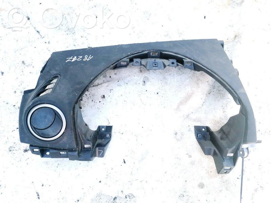 Mazda 3 I Prietaisų skydelio apdaila 