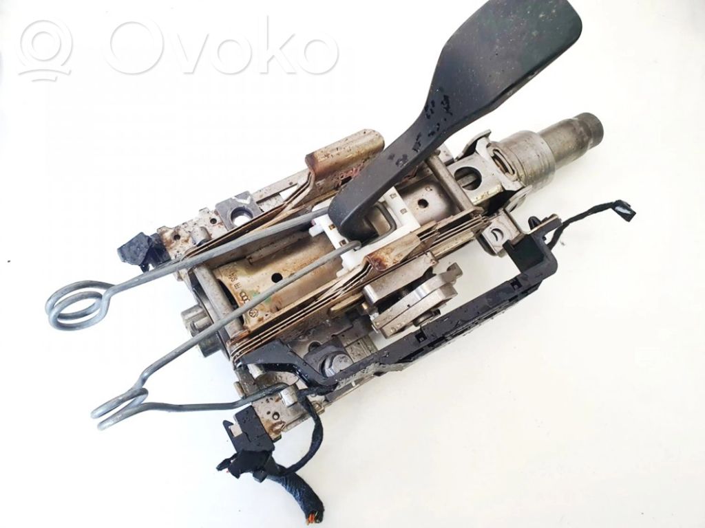 Seat Ibiza III (6L) Steering wheel axle 