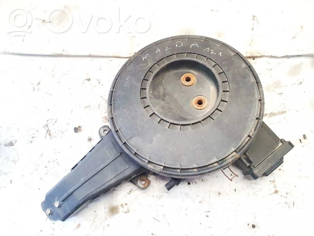 Air filter box   B3C9,B3C9