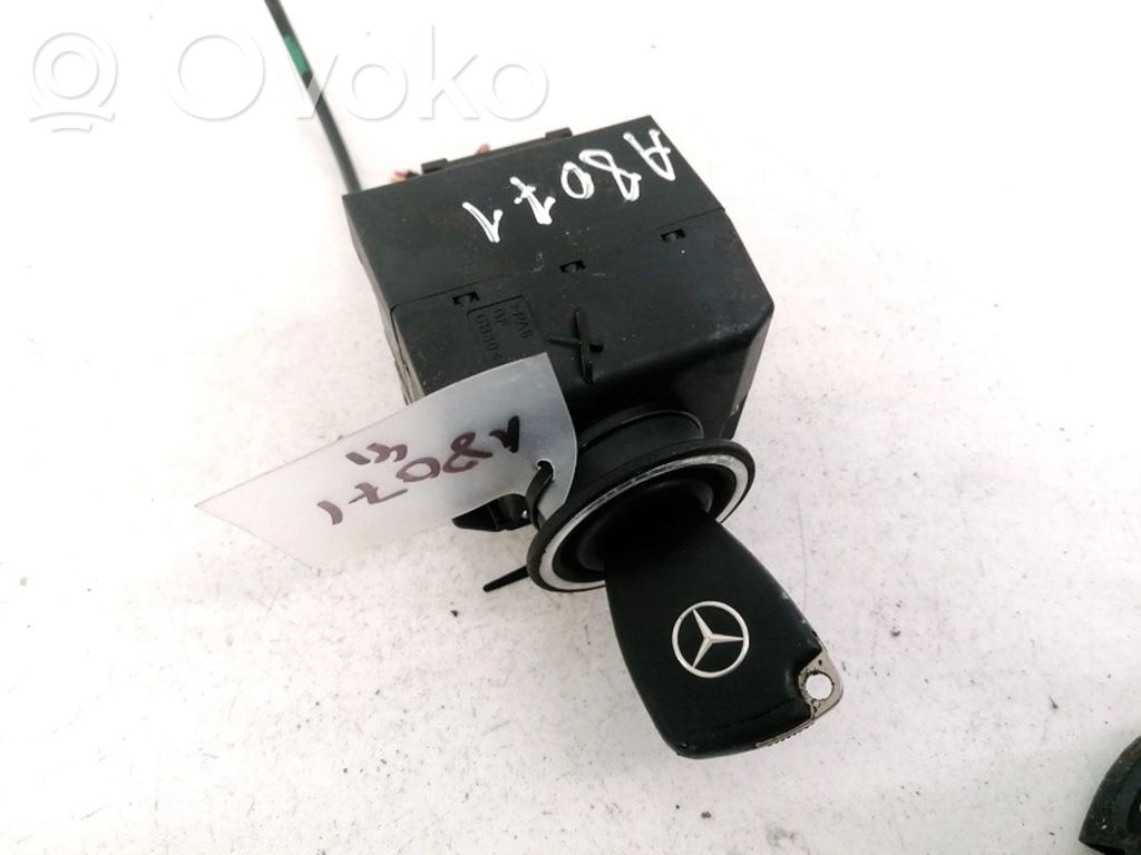 Mercedes-Benz B W245 Stacyjka 