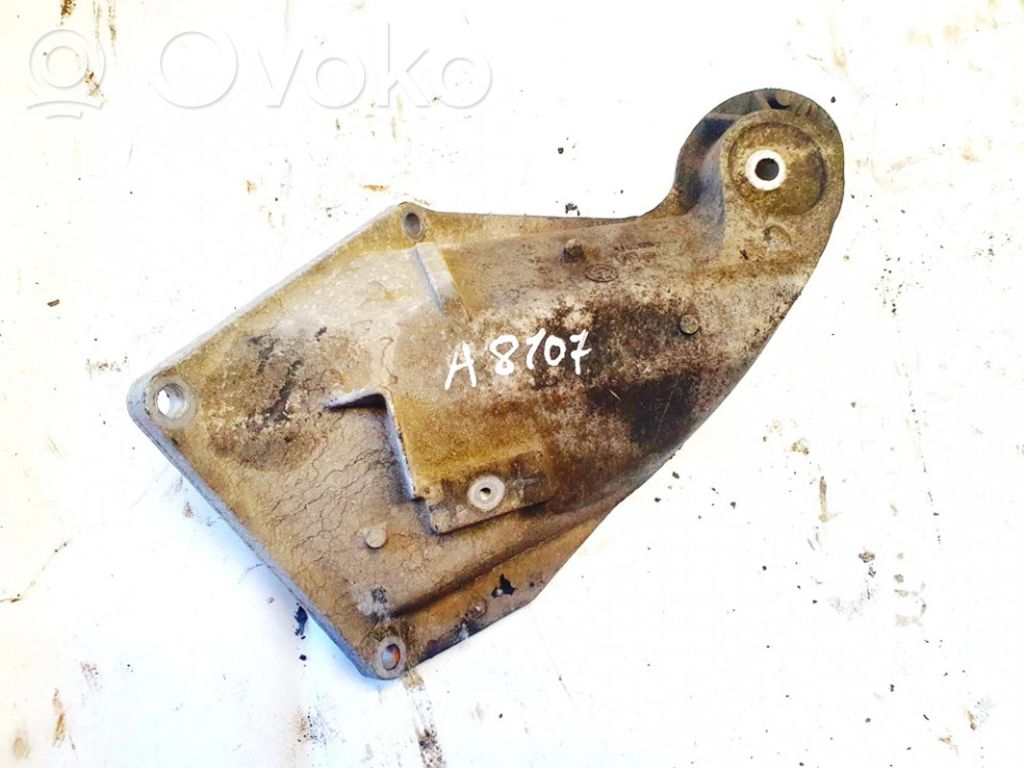 Engine mounting bracket   67615652211,ENAC46000,67615652211,ENAC46000