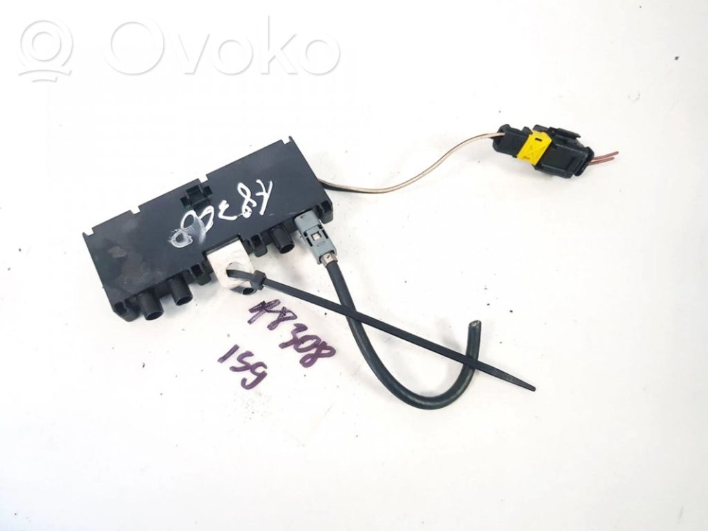 Peugeot 407 Antennin ohjainlaite 
