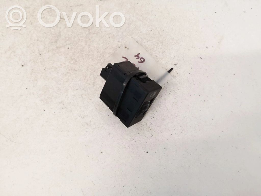 Peugeot 407 Interruttore di regolazione livello altezza dei fari