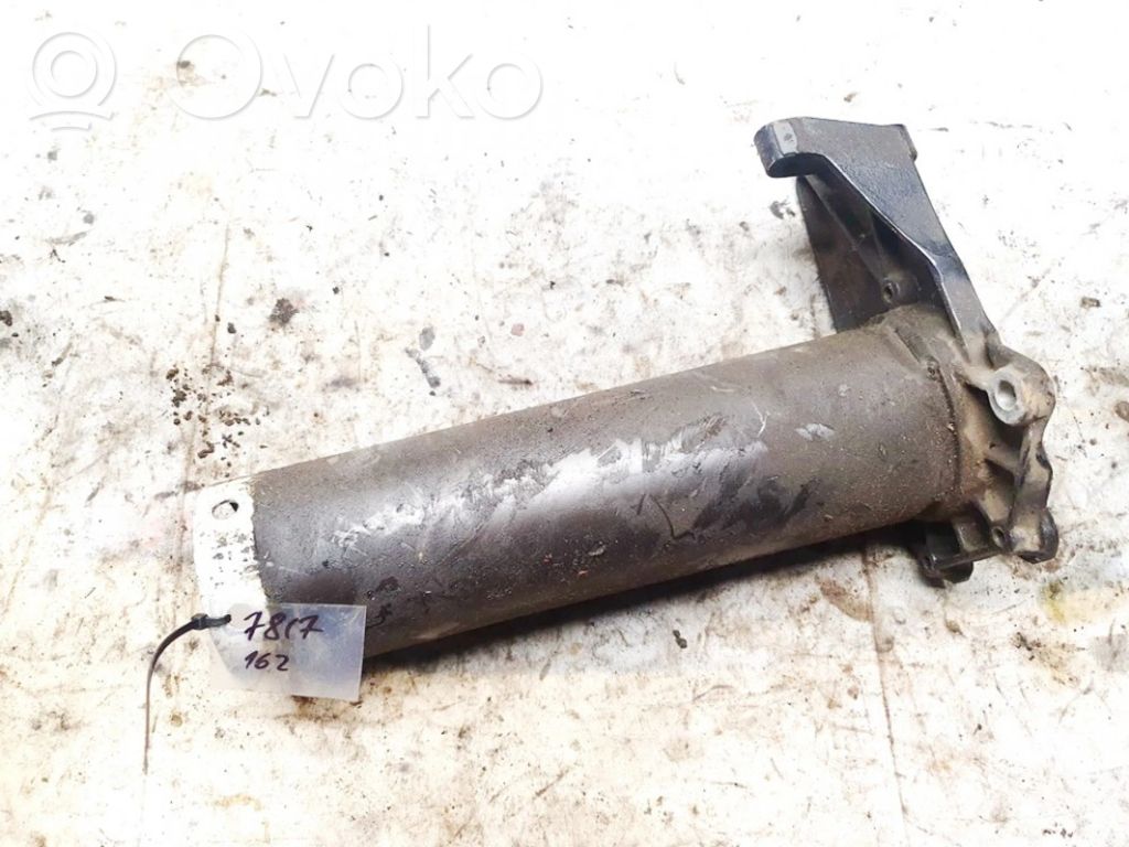 Audi A8 S8 D3 4E Support de montage de pare-chocs avant