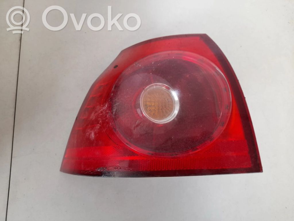 Volkswagen Golf V Lampă spate în caroserie 