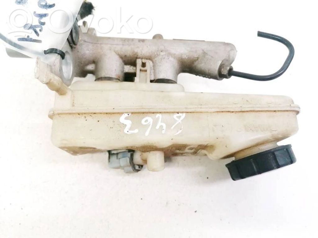 Renault Megane II Serbatoio di compensazione del liquido del freno 