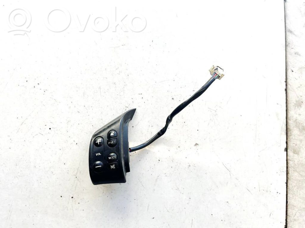 Mazda 3 I Кнопки рулевого колеса 