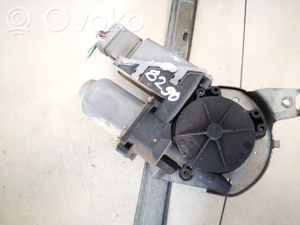 Citroen C3 Motor del regulador de la ventanilla de la puerta delantera 