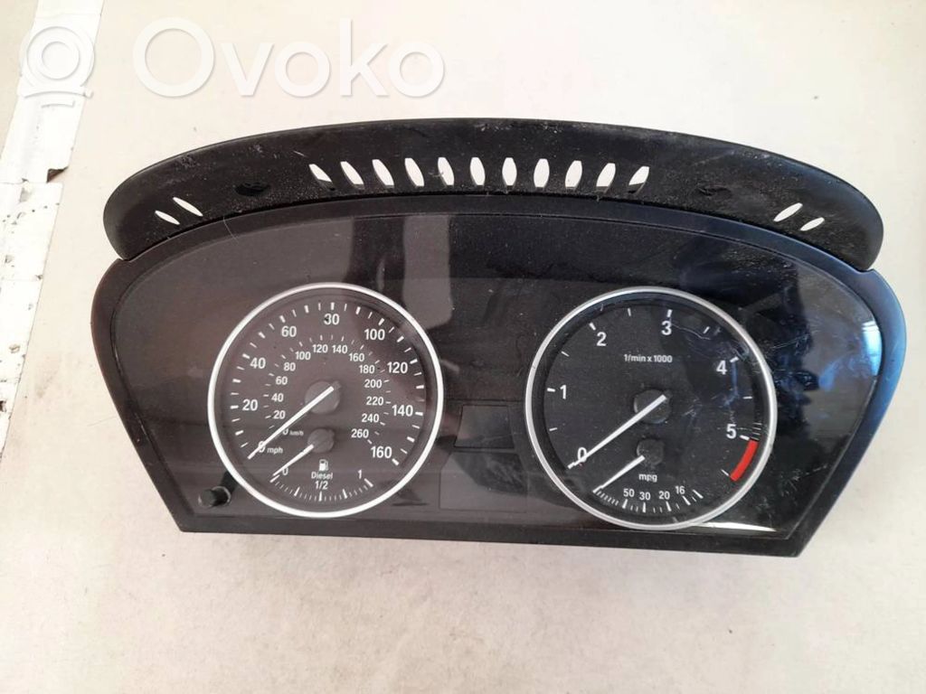 BMW X5 E70 Speedometer (instrument cluster) 