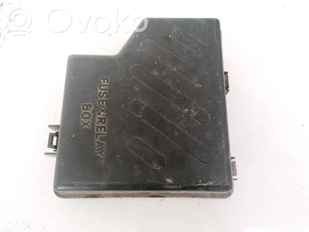 Hyundai Santa Fe Coperchio scatola dei fusibili 