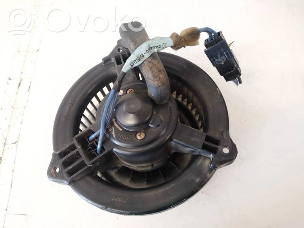 Toyota Avensis Verso Ventilator aerotermă 