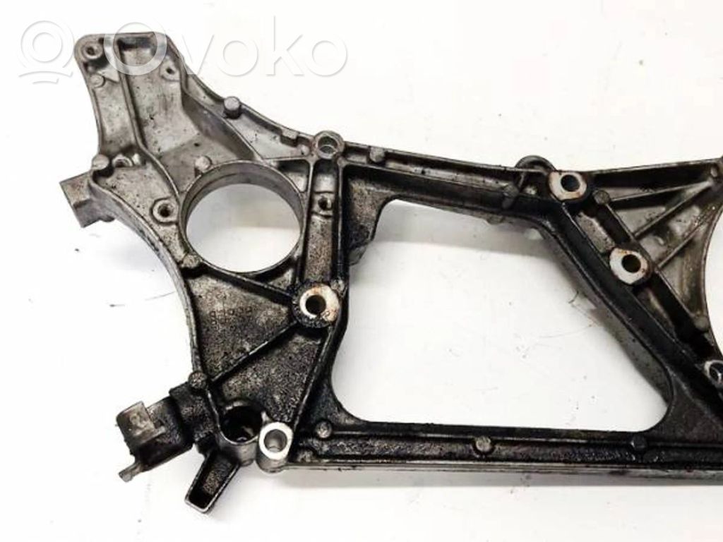 Mercedes-Benz E W212 Suport motor 