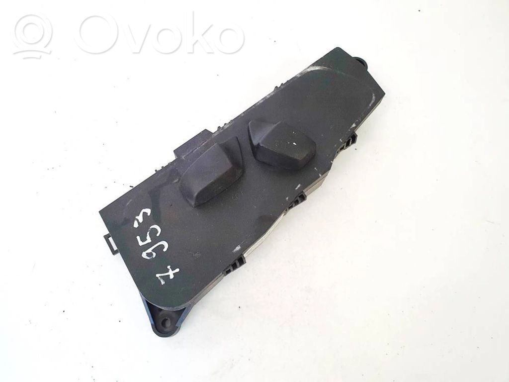 Seat control switch   696185801,834777501,696185801,834777501