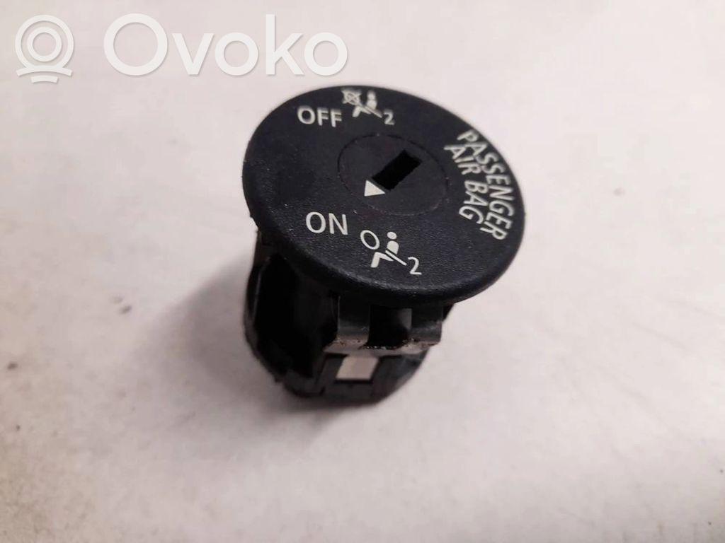 BMW 3 F30 F35 F31 Interruttore airbag passeggero on/off