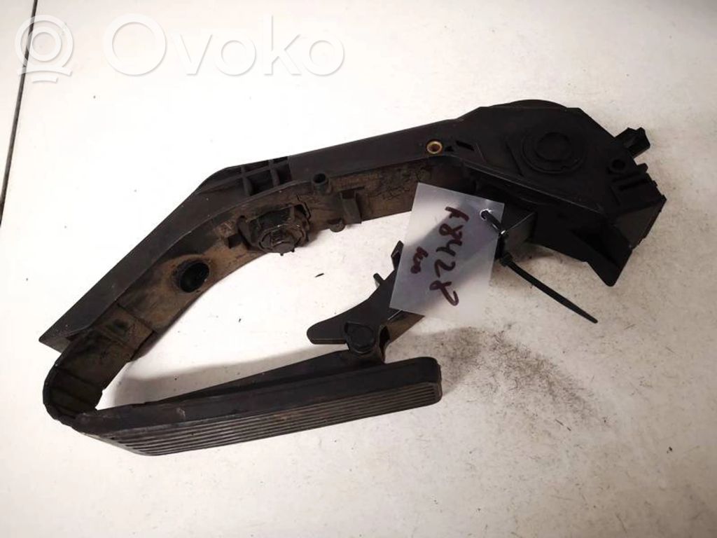 Mercedes-Benz CLS C219 Pedał gazu / przyspieszenia 