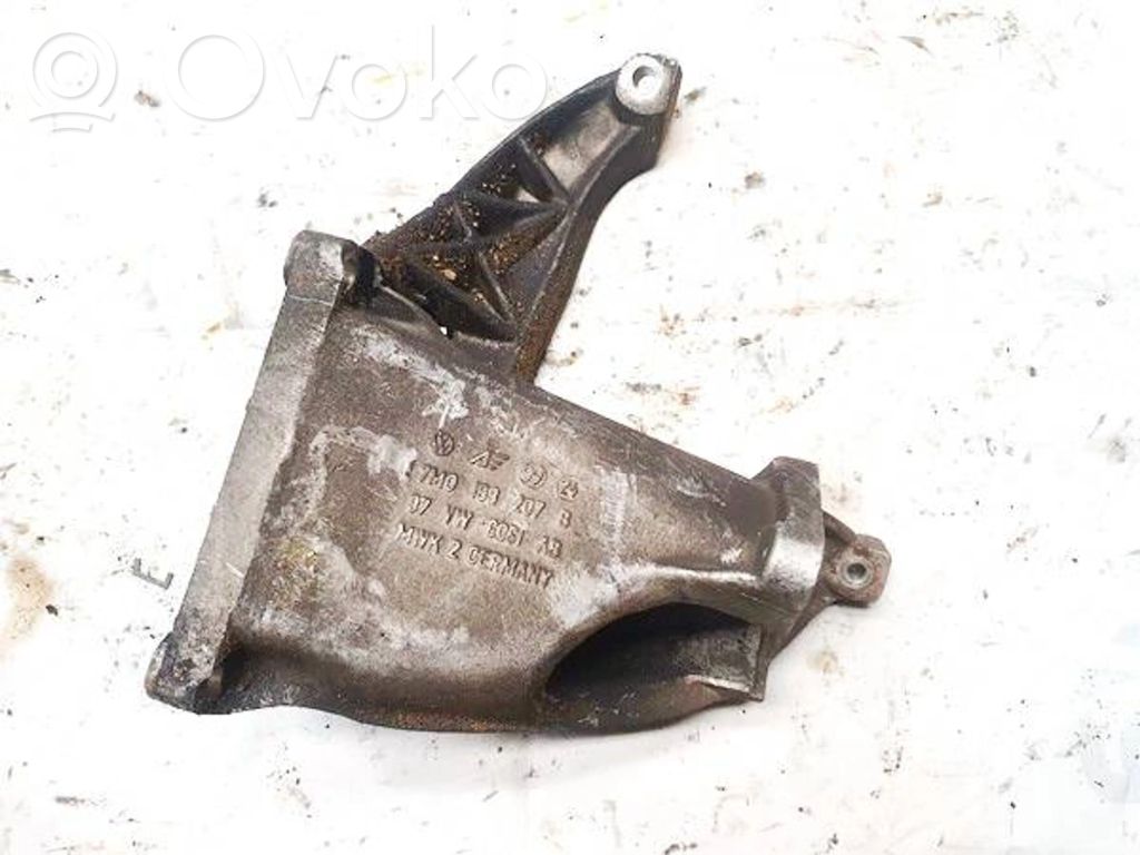 Engine mounting bracket   7M0199207B,97VW8081AB,7M0199207B,97VW8081AB