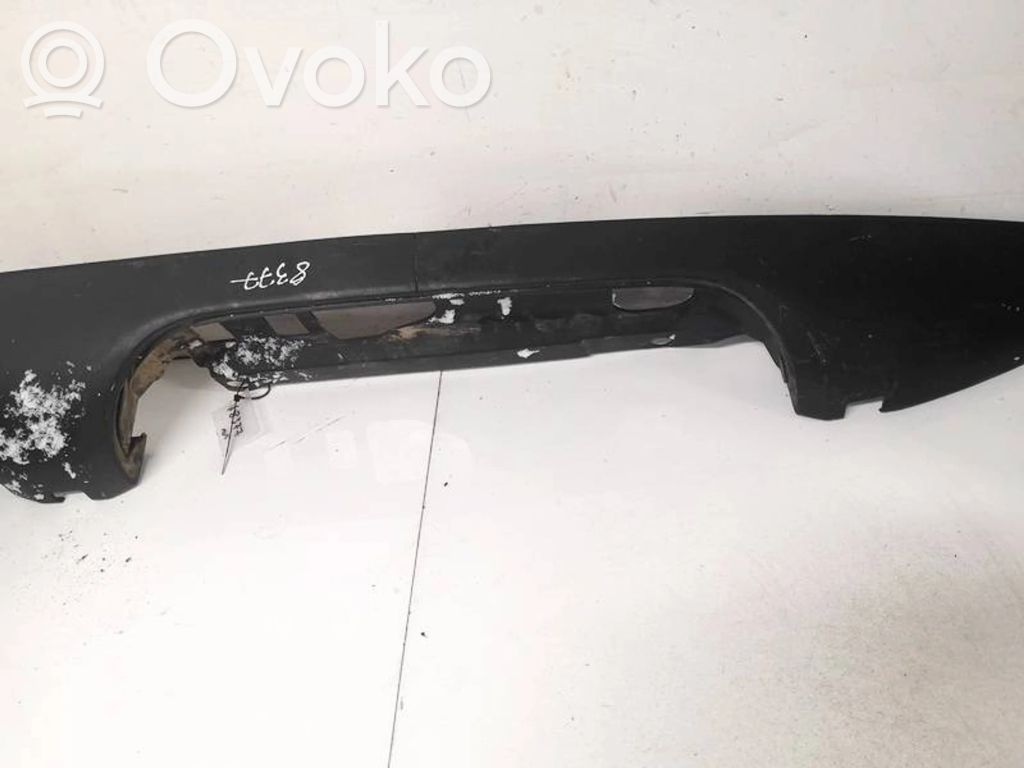 Fiat Doblo Listwa pod lampę tylną 