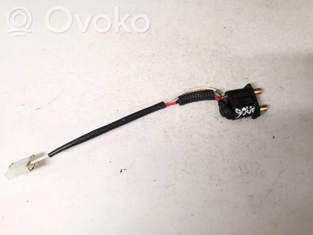 Mercedes-Benz Vaneo W414 Etuoven anturi 