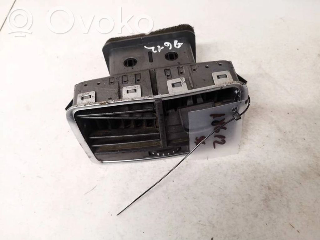Rejilla de ventilación central del panel   4F0819203B,4F0819203B