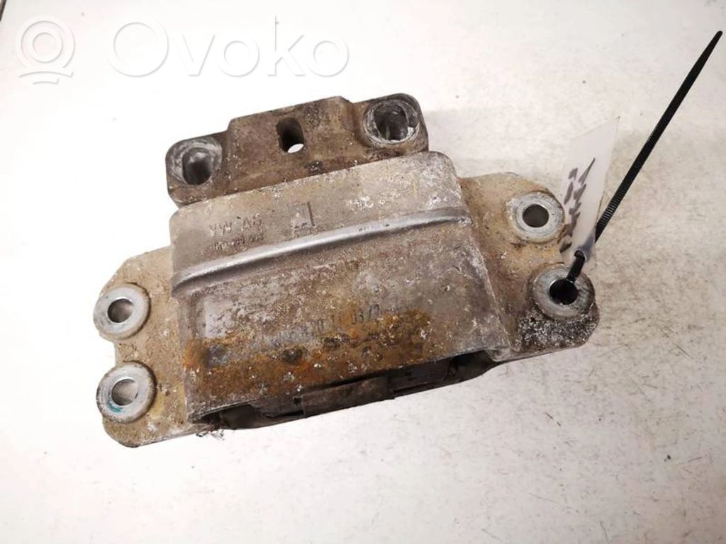 Volkswagen Golf V Suport tampon motor 