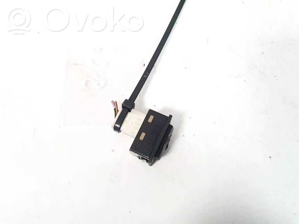 Tailgate opening switch   920031602,201110,201110,920031602
