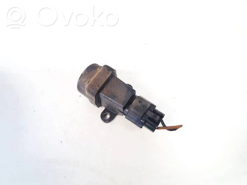 Interruptor de corte de combustible   7790538,9044D6,7790538,9044D6