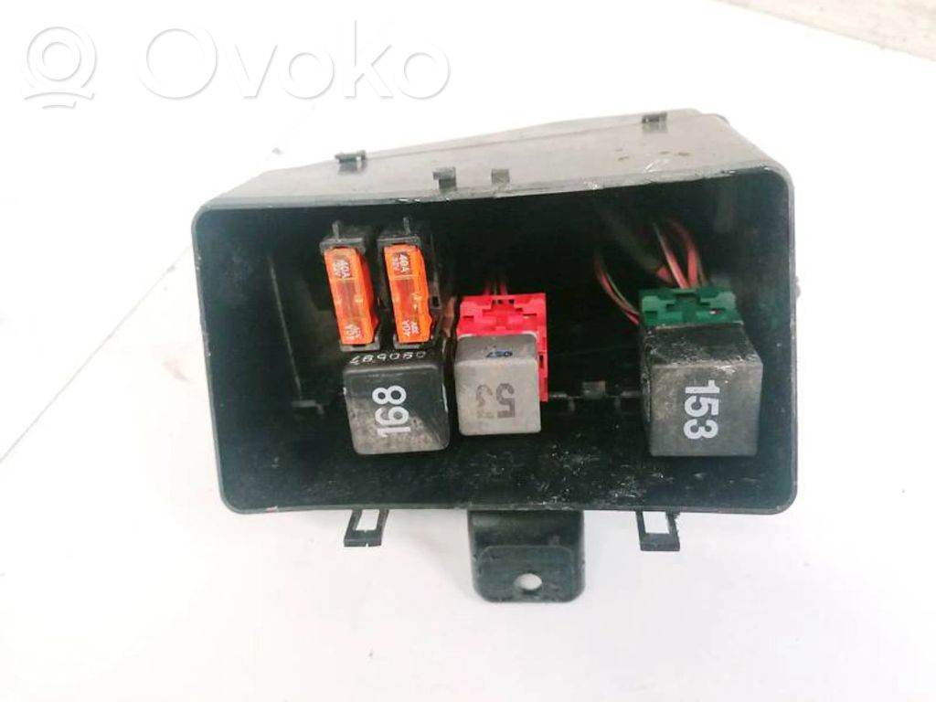 Volkswagen Sharan Fuse box set 