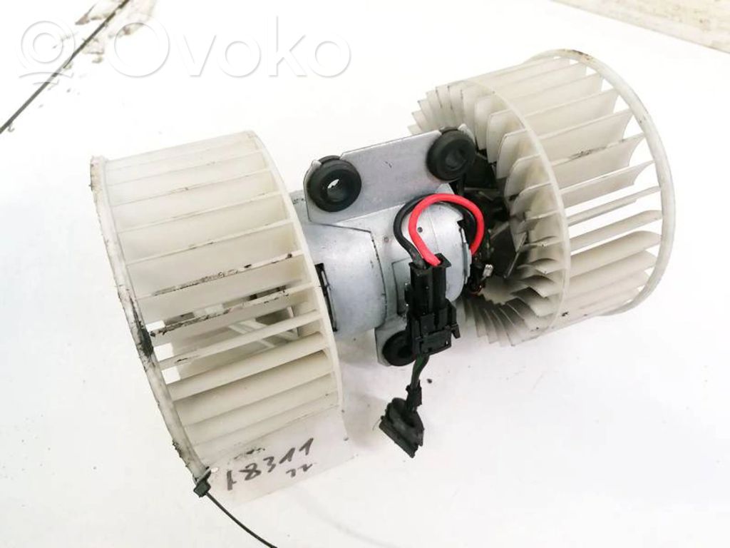 BMW 5 E39 Mazā radiatora ventilators 
