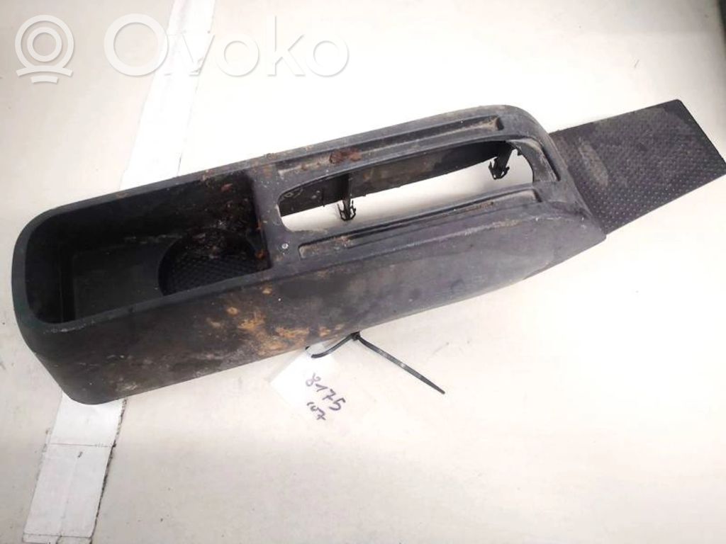 Fiat Punto (188) Uchwyt na kubek deski rozdzielczej 