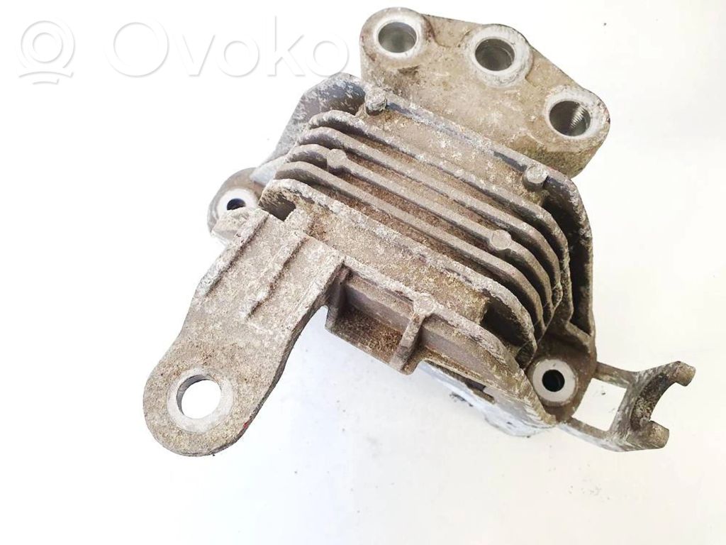 Opel Astra J Engine mount bracket 