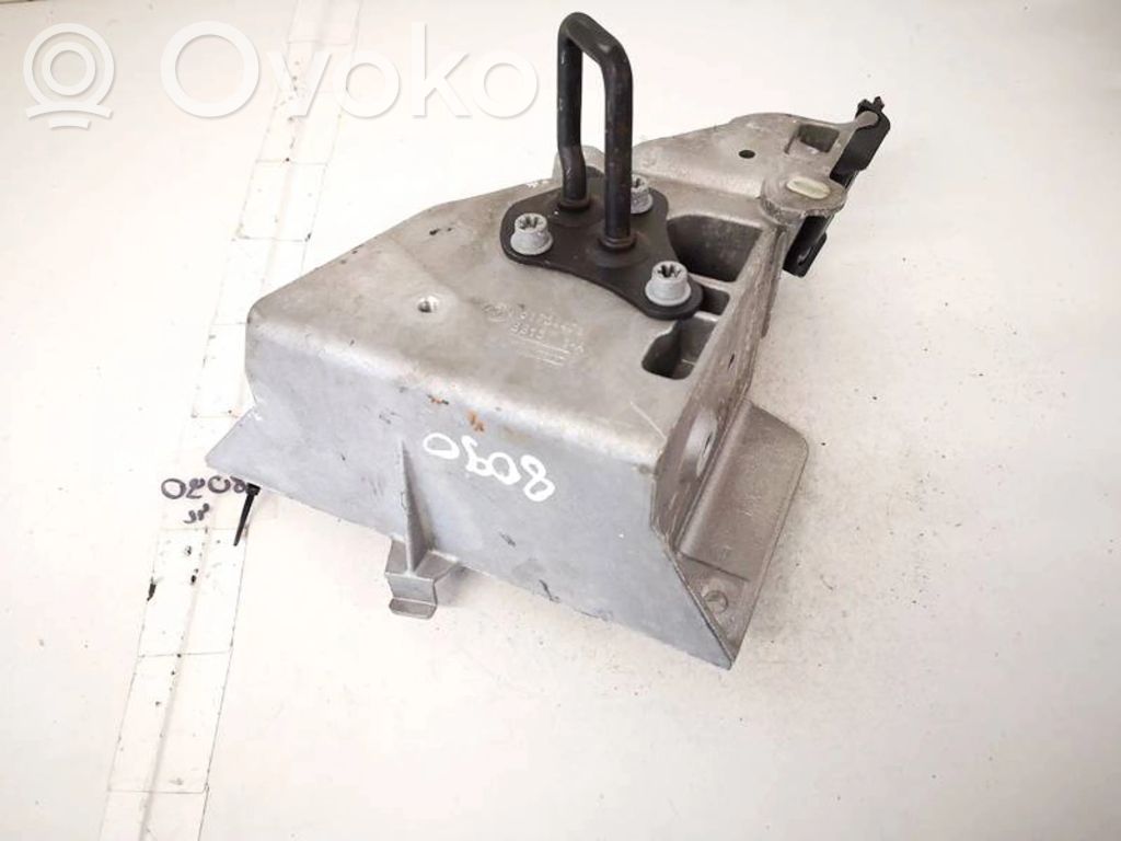 Fiat Croma Engine mounting bracket 
