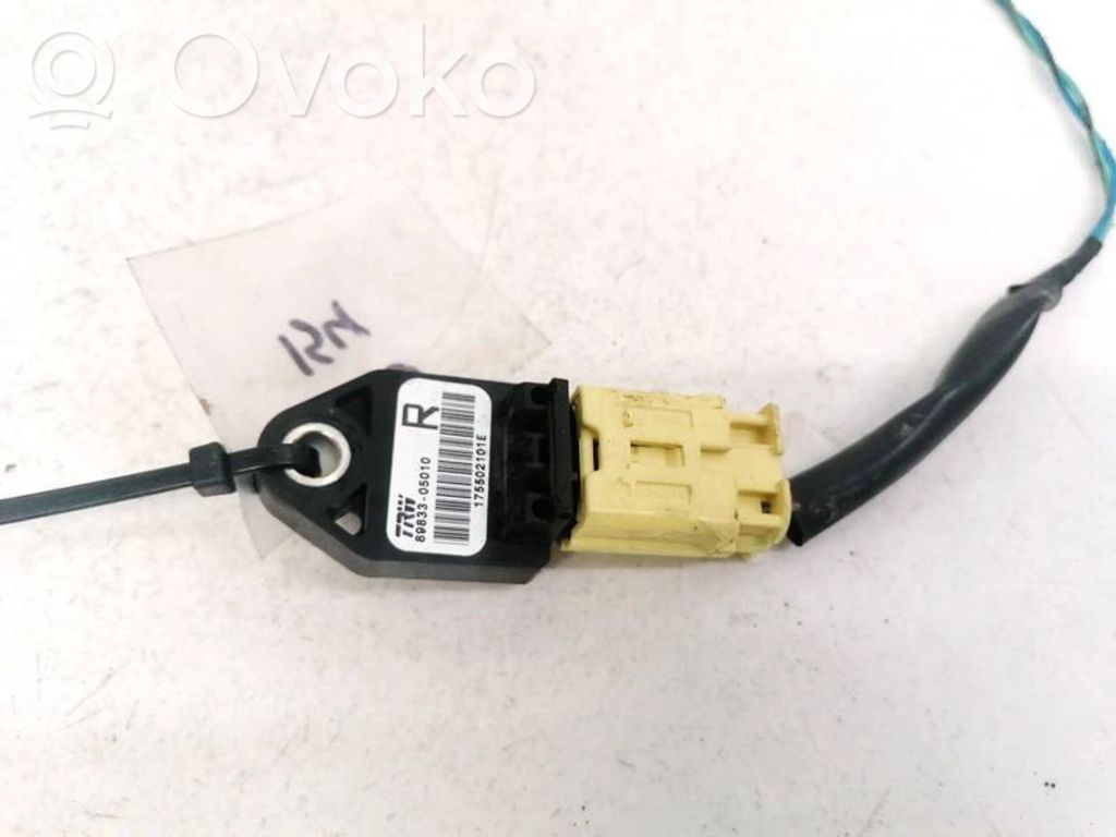 Toyota Avensis T250 Airbagsensor Crashsensor Drucksensor 