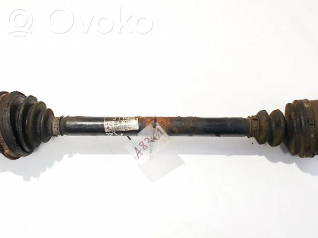 Audi A4 S4 B5 8D Półoś przednia 