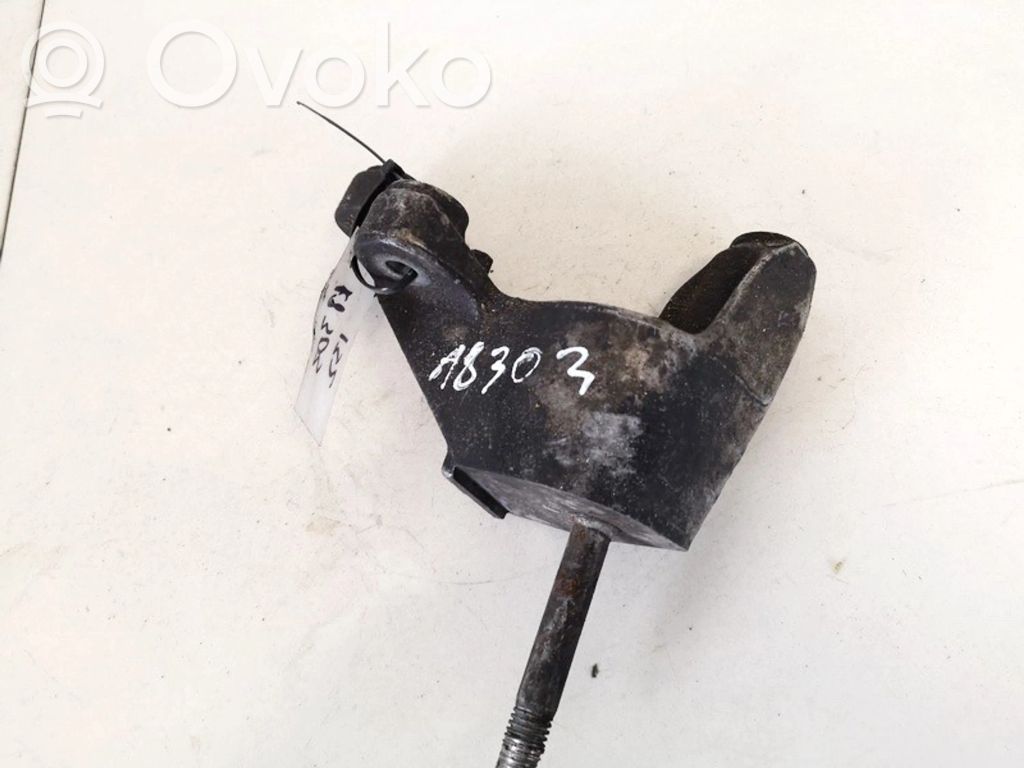 Saab 9-5 Engine mounting bracket 