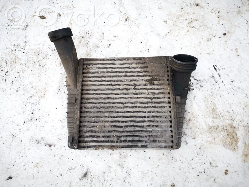 Volkswagen Touareg I Radiator intercooler 