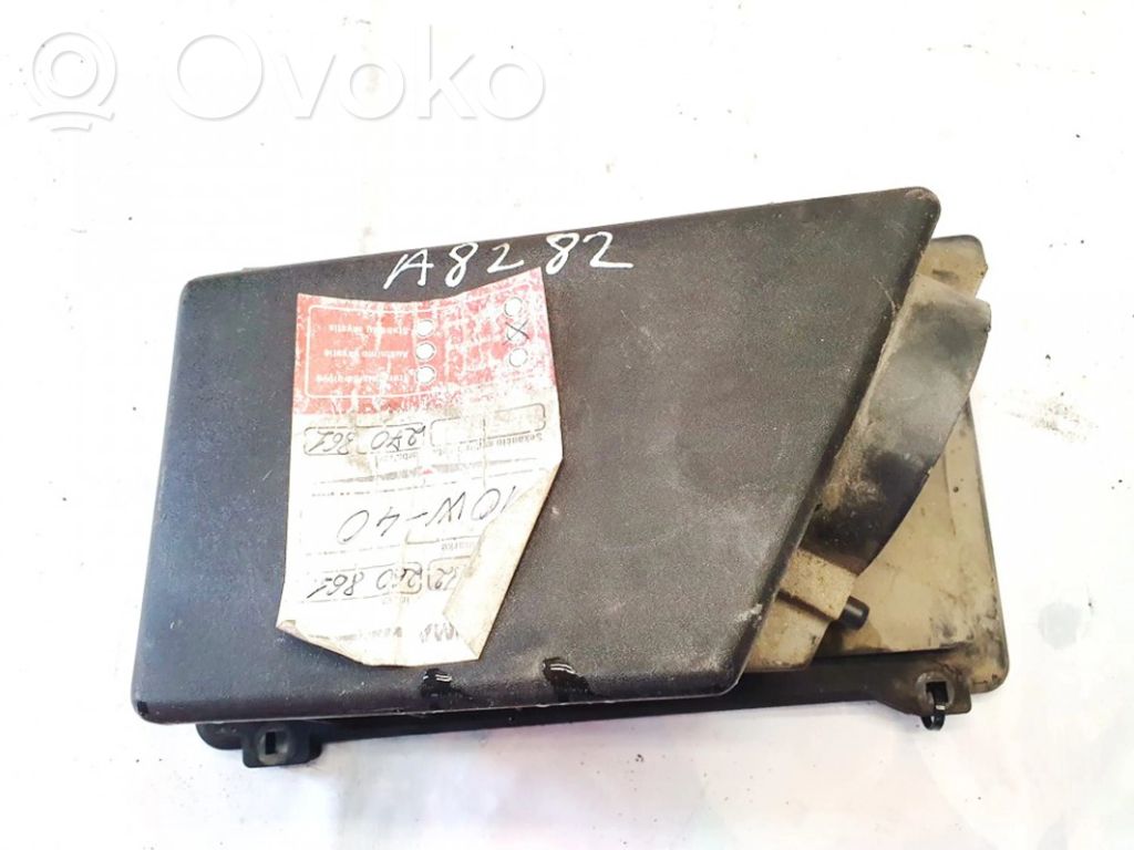 Ford Focus Air filter box 