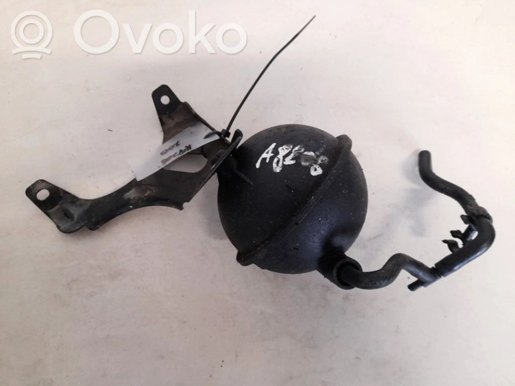 Volkswagen Touareg I Podciśnieniowy zbiornik powietrza 
