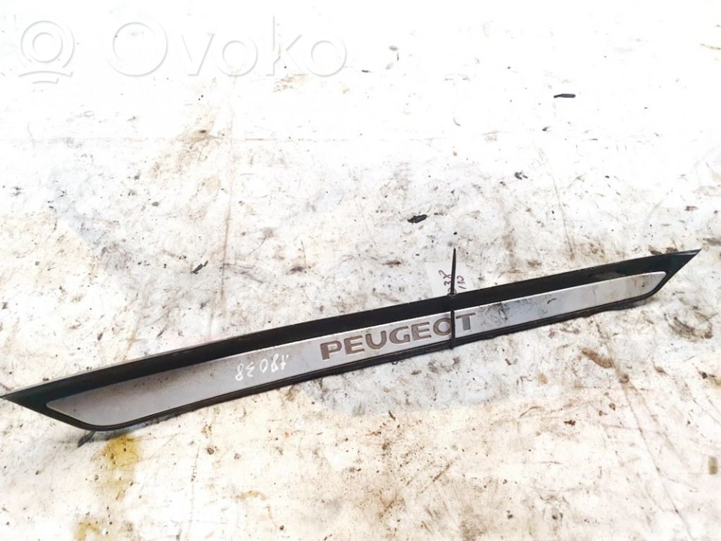 Peugeot 607 Capac prag spate 