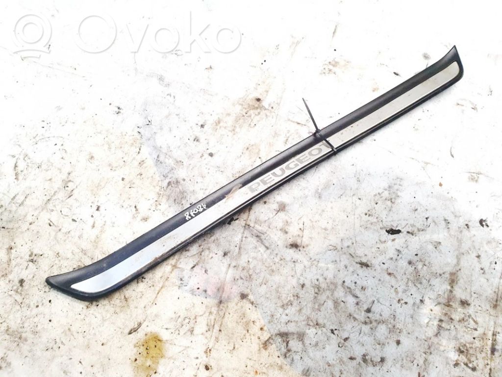 Peugeot 607 Copertura del rivestimento del sottoporta anteriore 