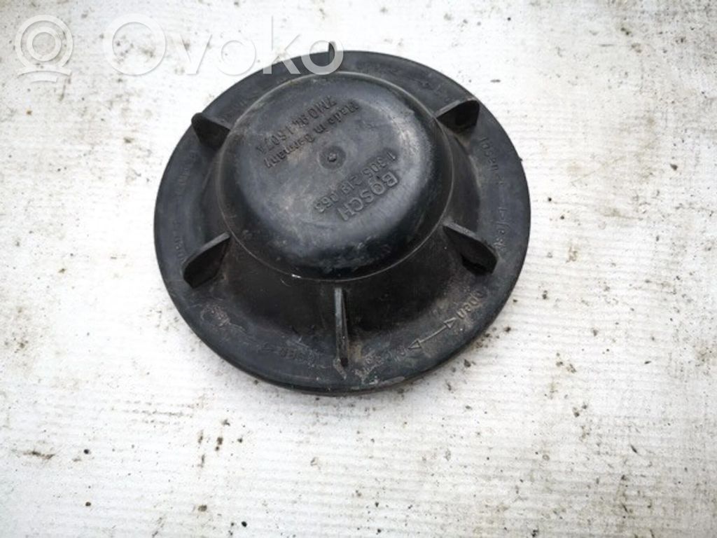 Deckel Abdeckung Scheinwerfer   7M0941607A,1305219065,1305219065,7M0941607A