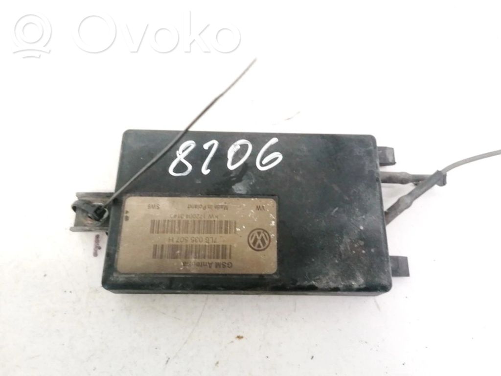Volkswagen Touareg I Unitate control antenă 