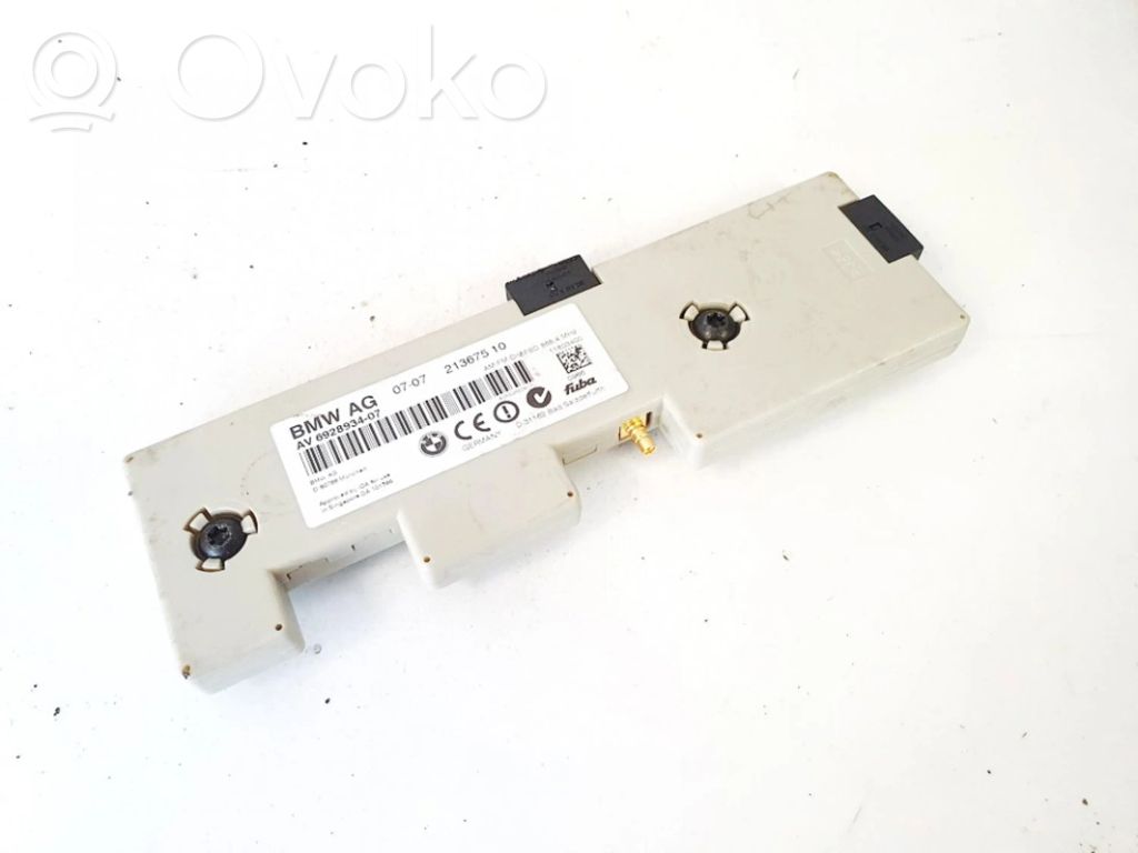 BMW 3 E90 E91 Antenos valdymo blokas 