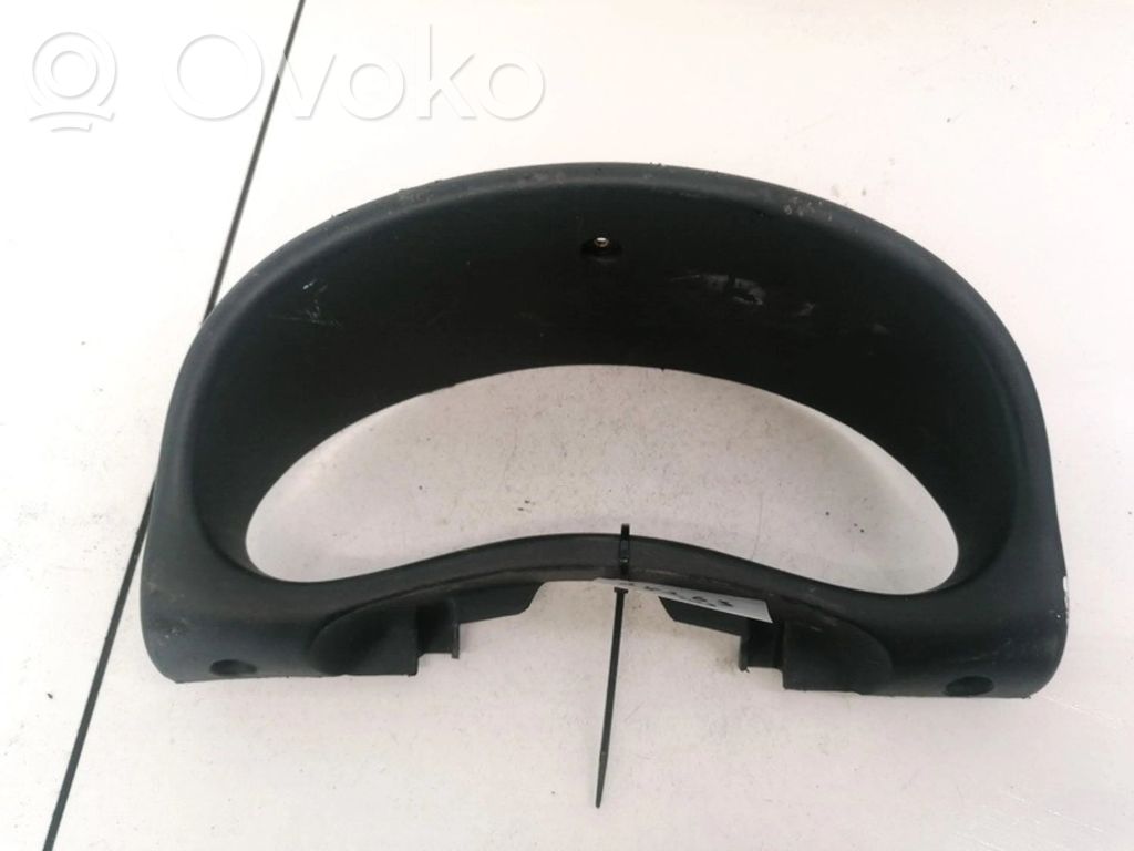 Opel Corsa B Instrumentu paneļa dekoratīvā apdare 