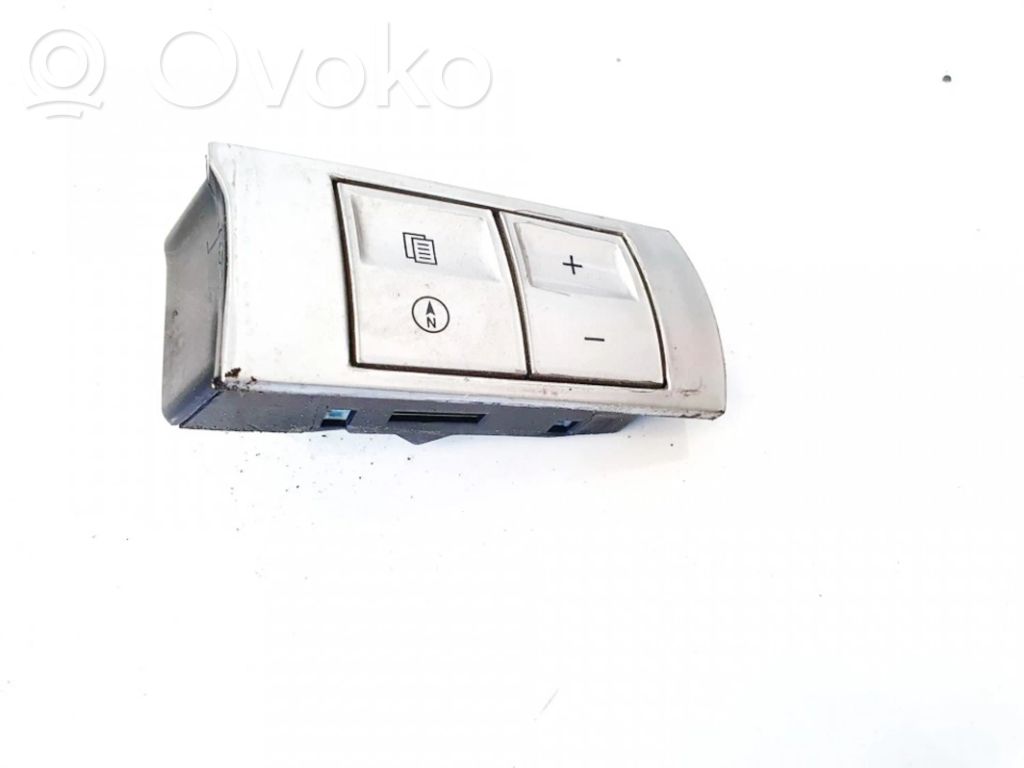 Chrysler 300 - 300C Butoane/comutatoare pe volan 